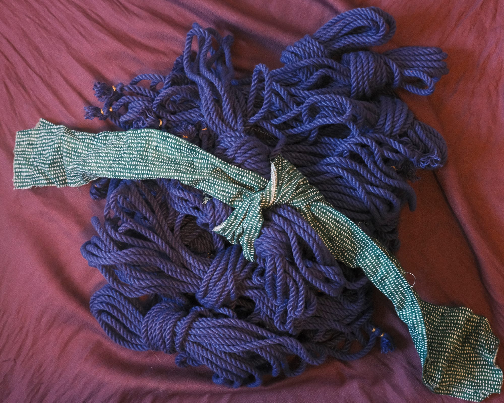 779 meters: reflections on tying with different kinds of rope