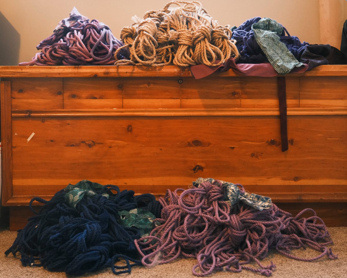 779 meters: reflections on tying with different kinds of rope